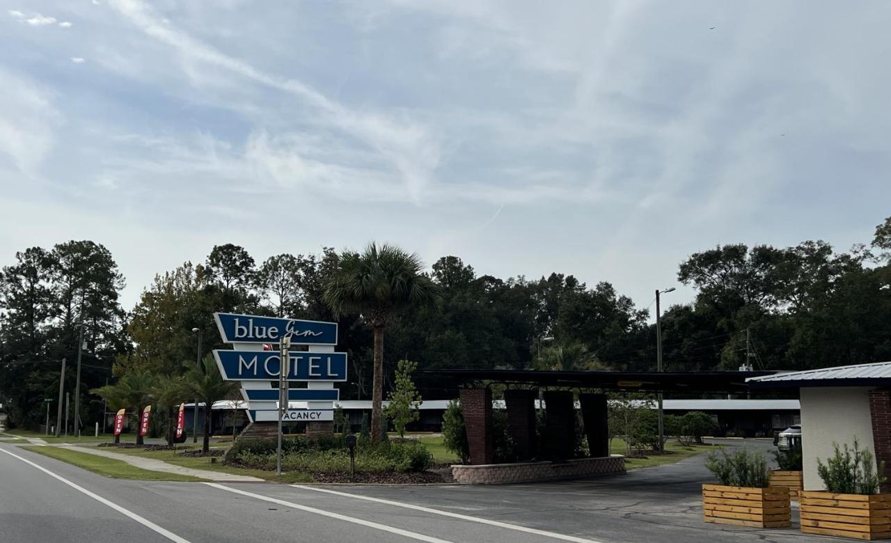Bluegem Motel ハイ・スプリングス エクステリア 写真