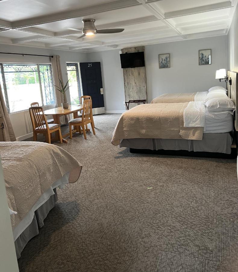 Bluegem Motel ハイ・スプリングス エクステリア 写真