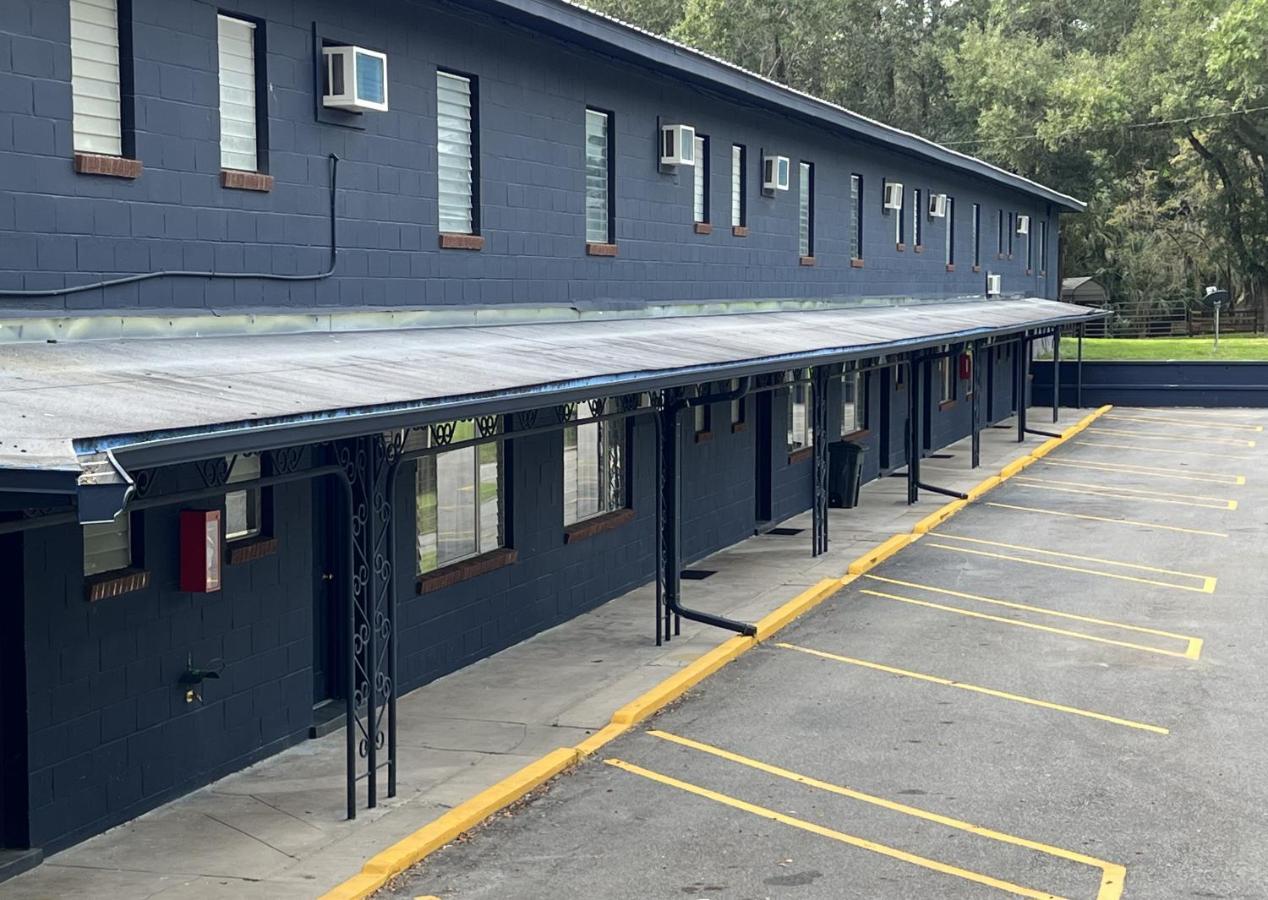 Bluegem Motel ハイ・スプリングス エクステリア 写真