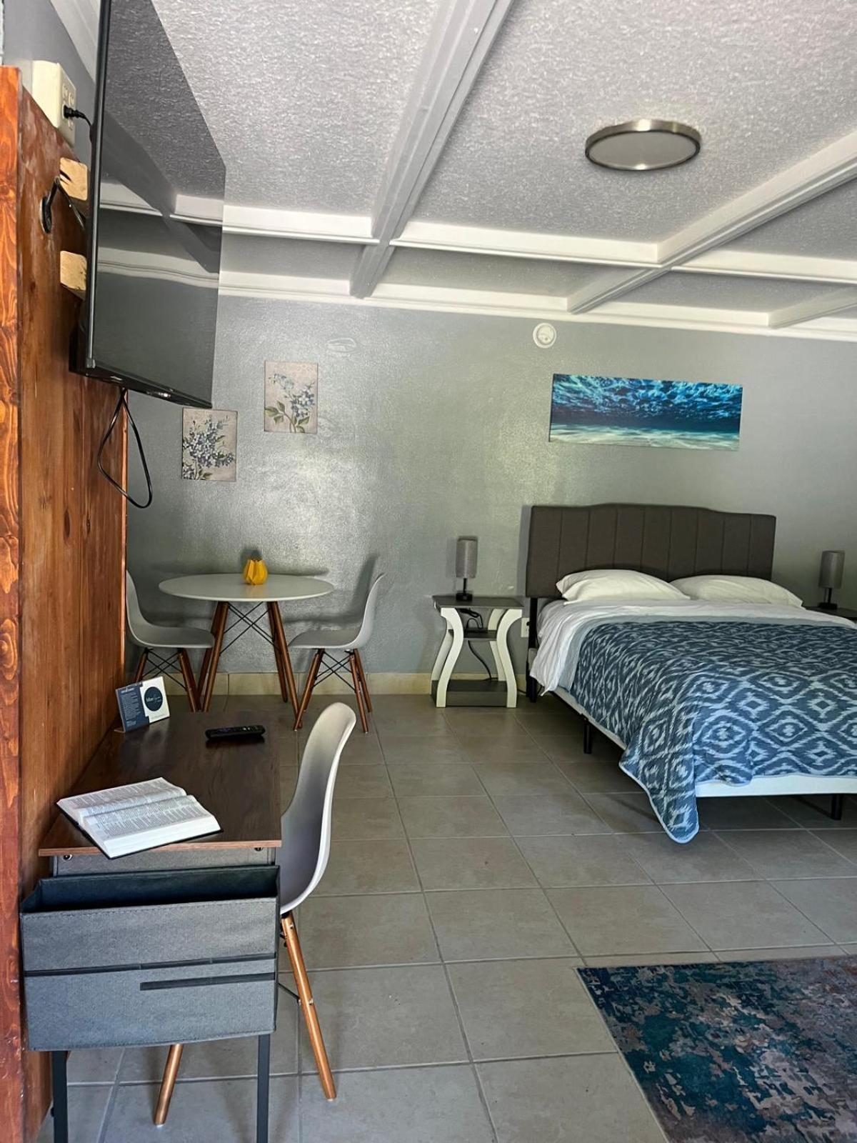 Bluegem Motel ハイ・スプリングス エクステリア 写真